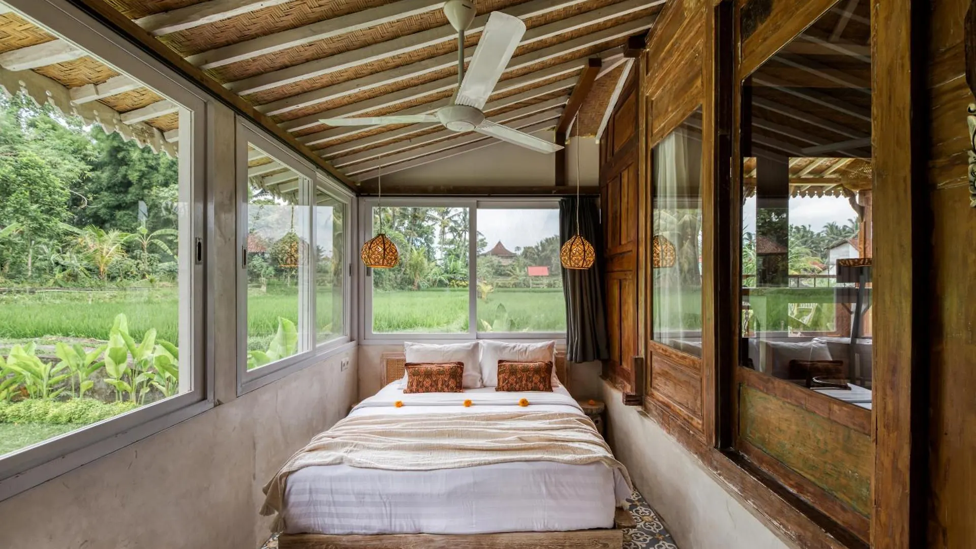 The Rice Joglo Eco-Stay Ubud  Farm stay Ubud (Bali)