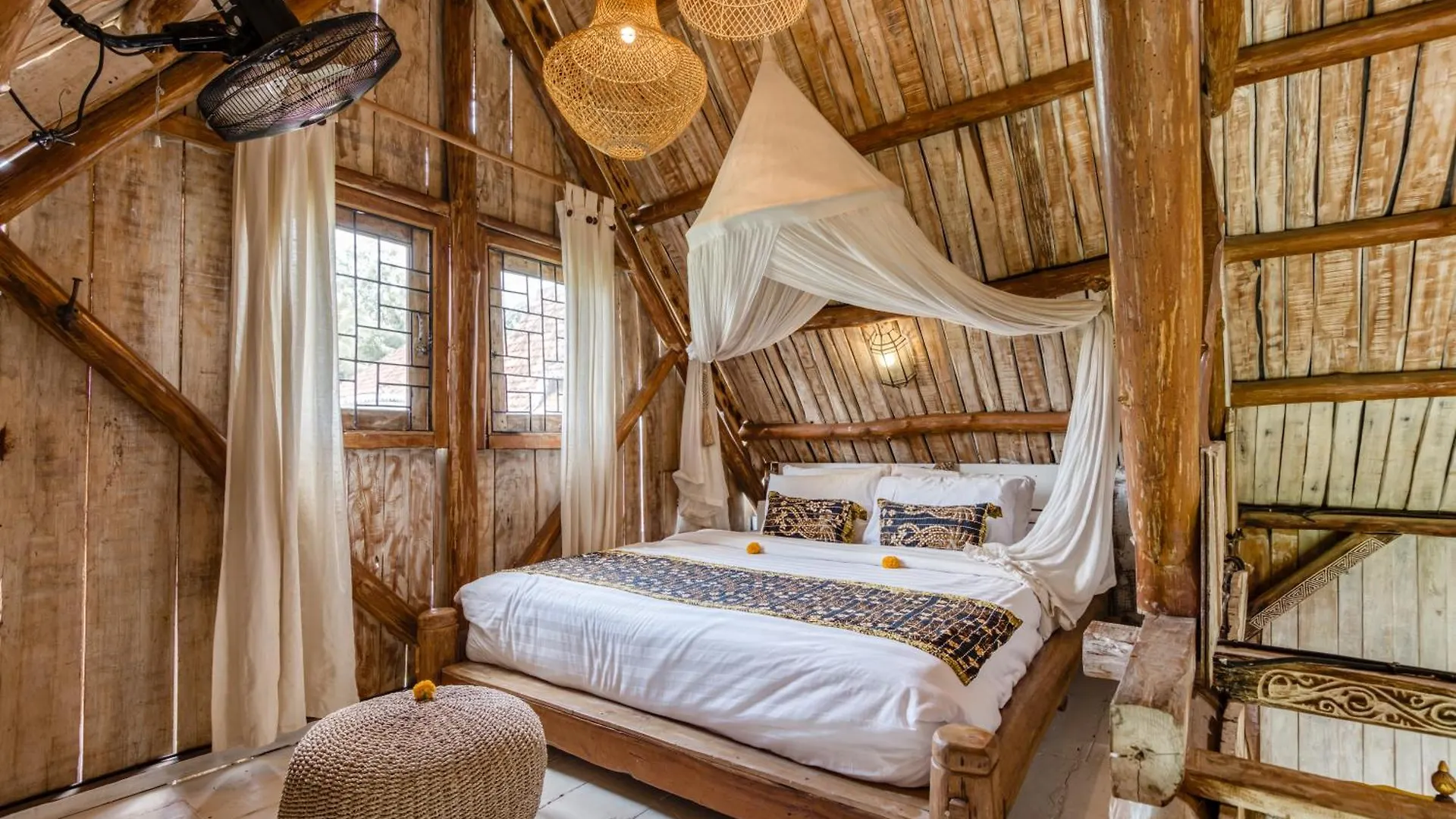 The Rice Joglo Eco-Stay أوبود مزرعة للإقامة